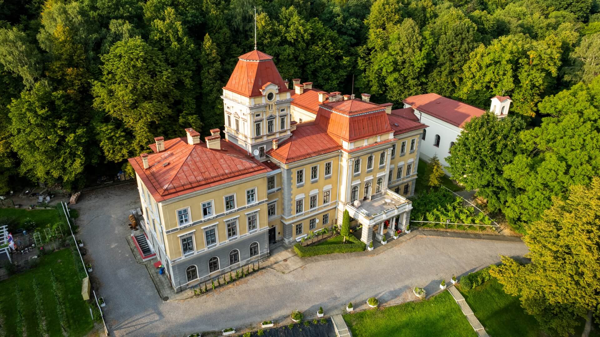 Pałac w Kończycach Wielkich. Fot. Daniel Lekszycki