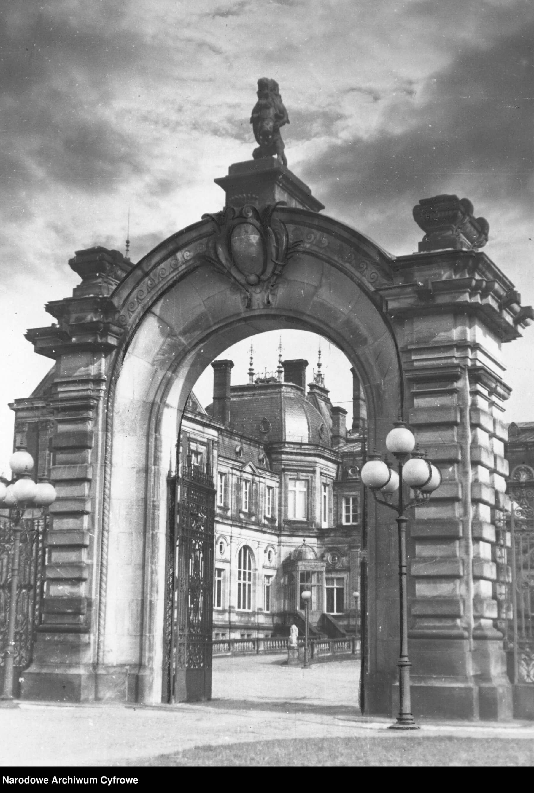 Palac swierklaniec archiwalne nac 05