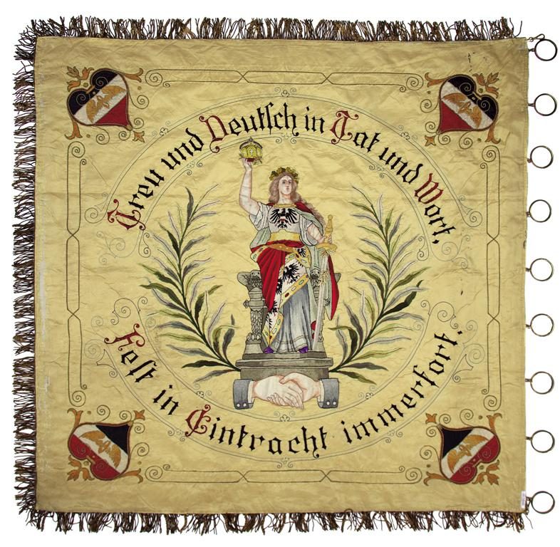 Sztandar z wizerunkiem germanii i po xx w muzeum zamkowe w pszczynie
