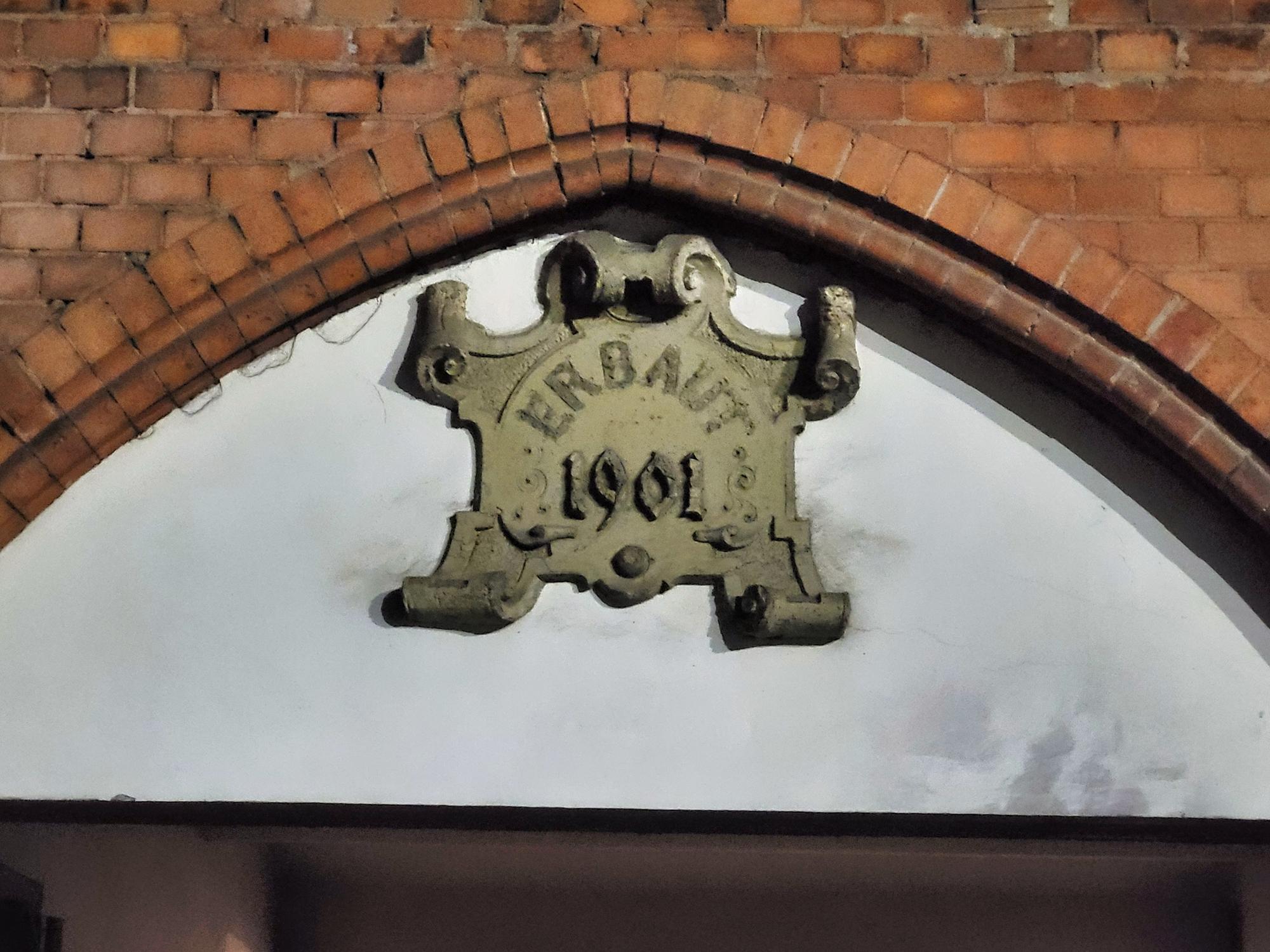 Świadek historii przy ulicy Mikołowskiej 2 w Mysłowicach