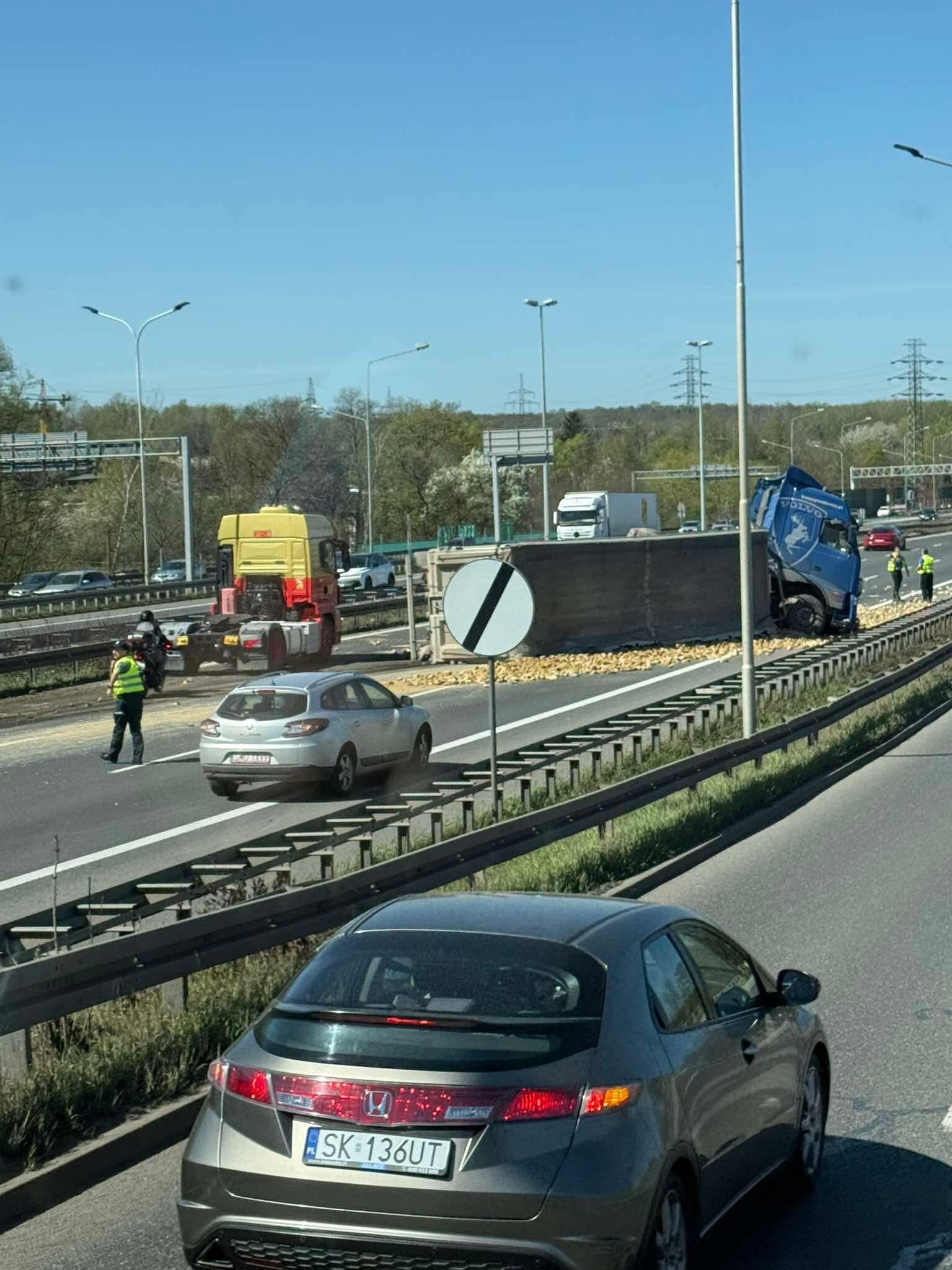A4 Katowice kolizja tir 16 kwietnia 2025 01