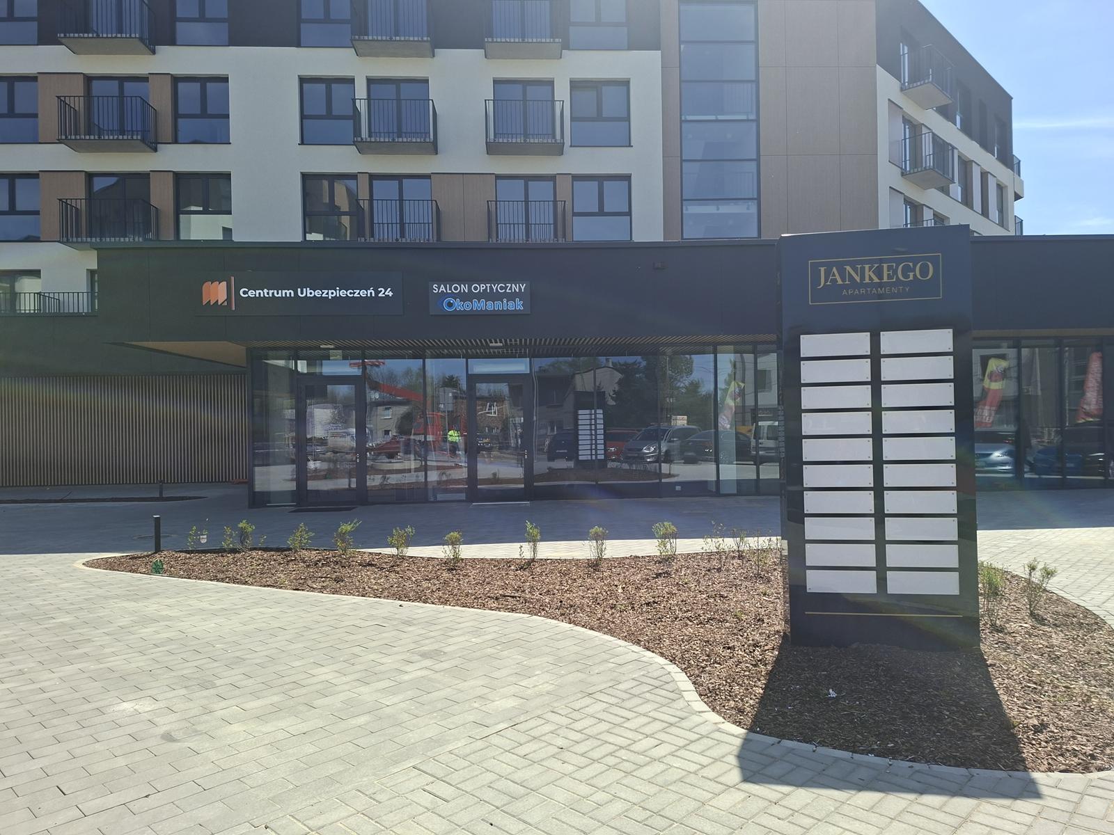 Apartamenty Jankego, Katowice, Biedronka