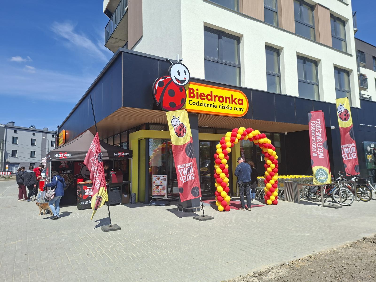 Apartamenty Jankego, Katowice, Biedronka