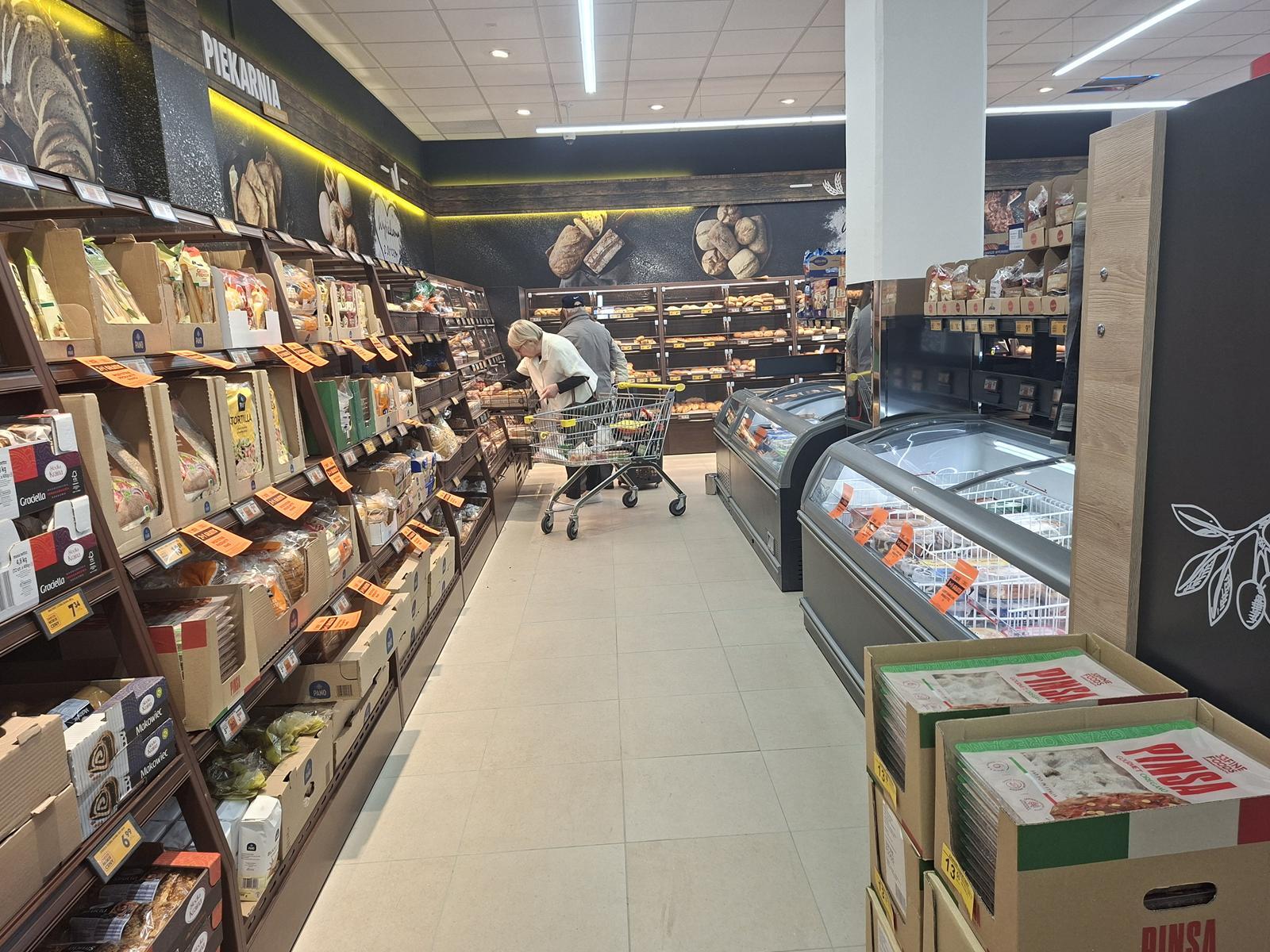 Apartamenty Jankego, Katowice, Biedronka