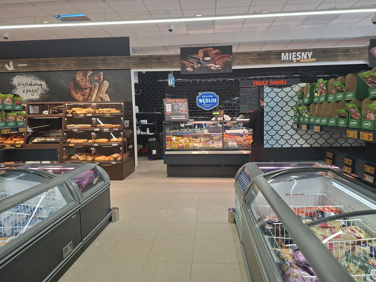 Apartamenty Jankego, Katowice, Biedronka