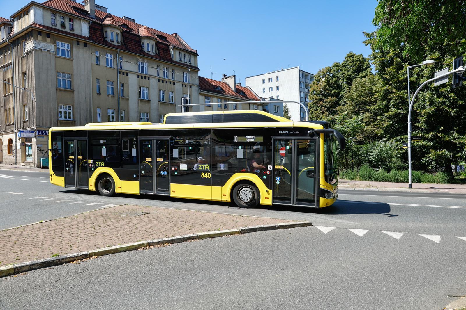 Autobus CNG fot KAW Copy