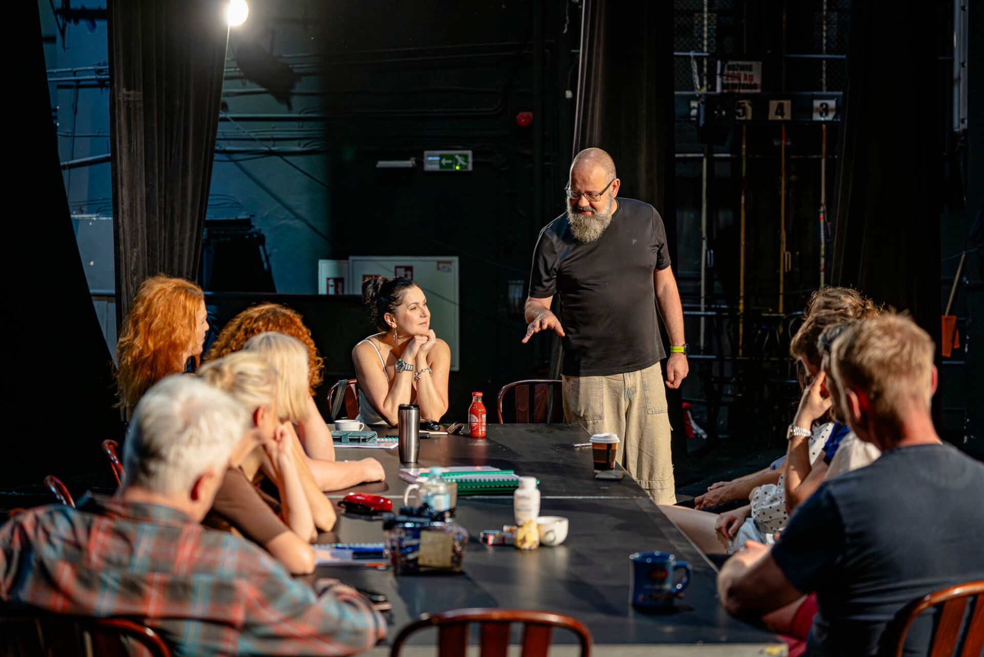 Teatr Nowy w Zabrzu: “O KRÓLU... KTÓRY ZAPOMNIAŁ... BAJKA DLA DOROSŁYCH”, tekst: Paweł Wolak, reżyseria: Paweł Wolak i Katarzyna Dworak PIK