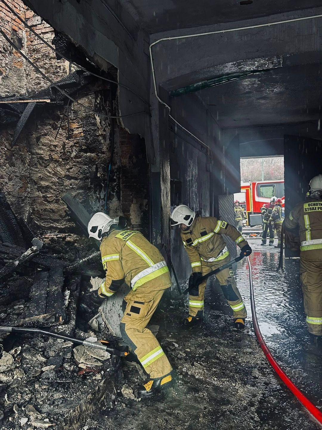 Będzin. Aleja Hugona Kołłątaja 14. Pożar. 7 grudnia 2025.