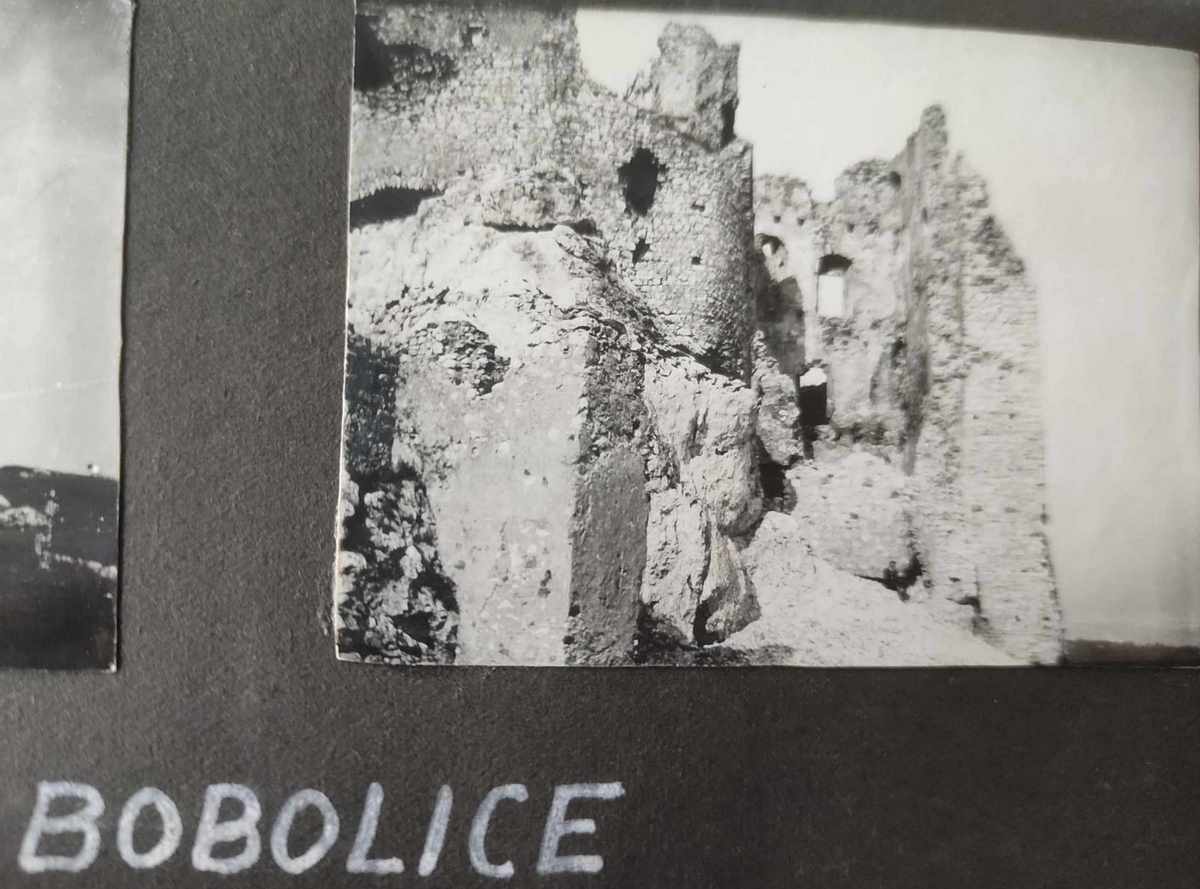 Kolekcja zdjęć z dwudziestolecia międzywojennego, autorstwa Czesława Włodarczyka, przekazana przez jego wnuczkę Fundacji Brama Cukermana w Będzinie.