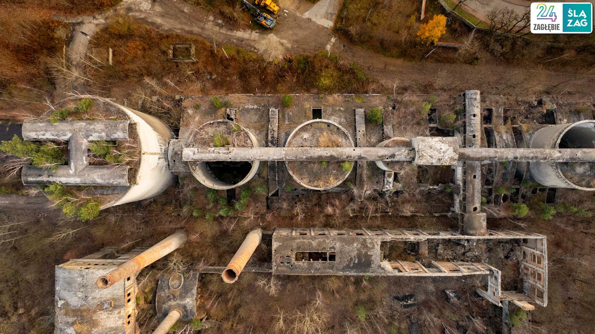 Będzin-Grodziec. Cementownia widziana z lotu ptaka. 20 listopada 2025.