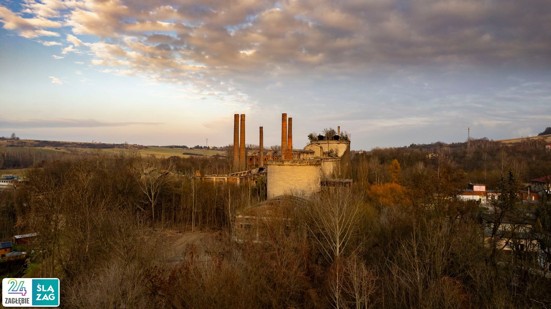 Będzin-Grodziec. Cementownia widziana z lotu ptaka. 20 listopada 2025.