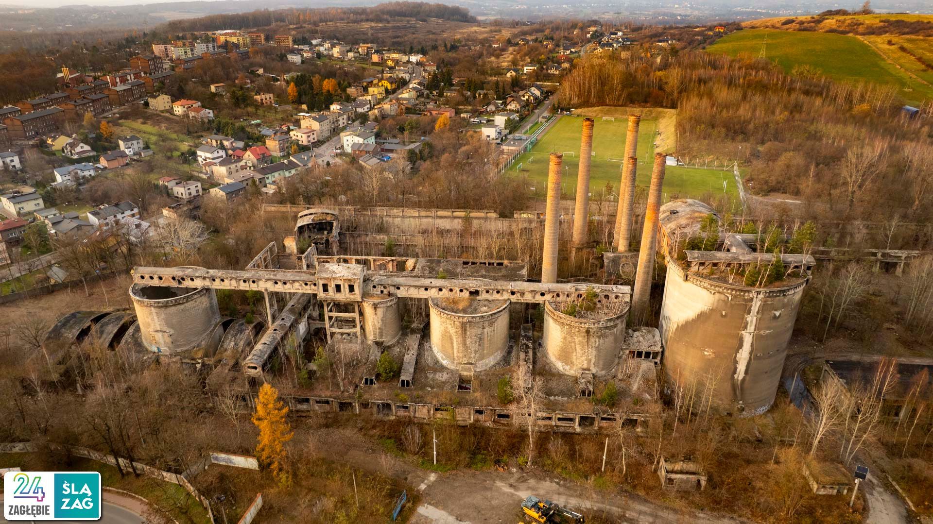 Będzin-Grodziec. Cementownia widziana z lotu ptaka. 20 listopada 2025.