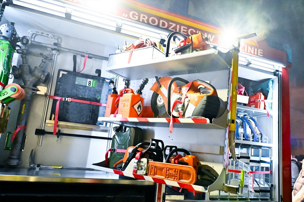 Będzin-Grodziec. Nowy ciężki wóz ratowniczo-gaśniczy dla miejscowej Ochotniczej Straży Pożarnej. 19 stycznia 2025.