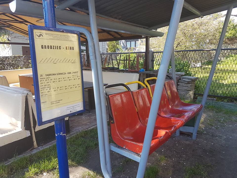 Będzin-Grodziec. Pomnik linii tramwajowej nr 25 na terenie Ochotniczej Straży Pożarnej. Maj 2017