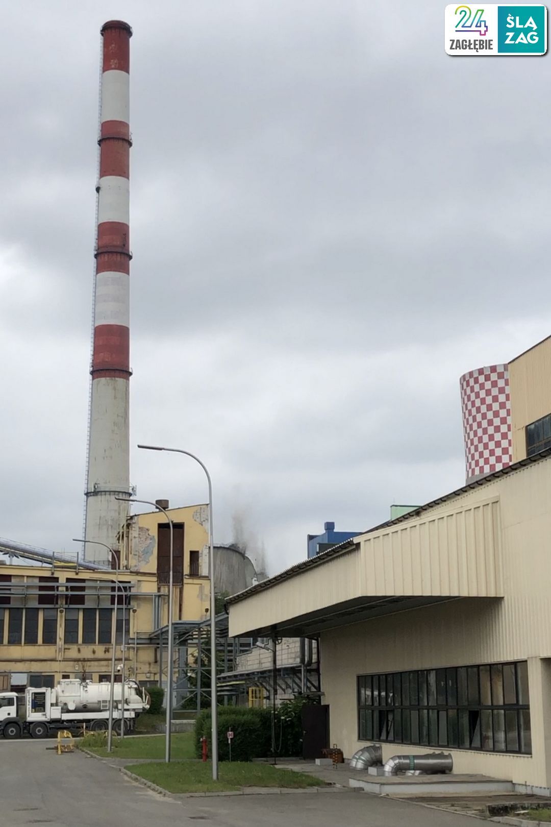 Bedzin Lagisza Elektrownia Lagisza Burzenie Chlodni Kominowej Fot Robert Lechowski 2025 05 30 02