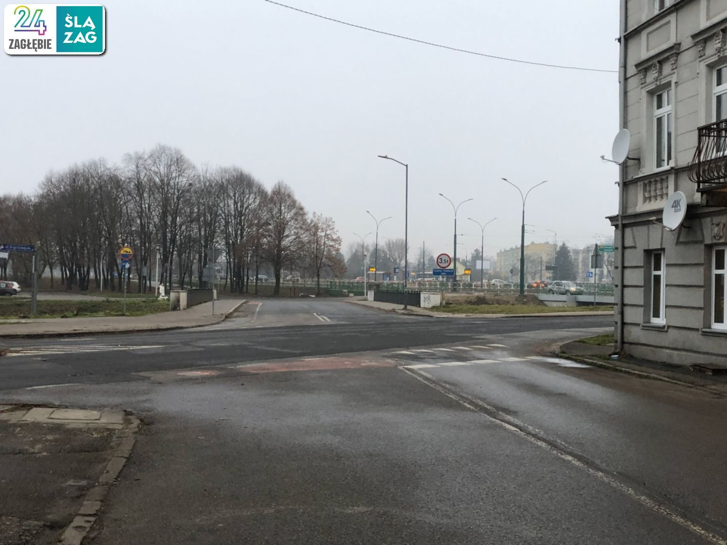 Będzin. Ulica Czeladzka. Widok na Zawodzie, w tym „Nerkę”.20 grudnia 2025.