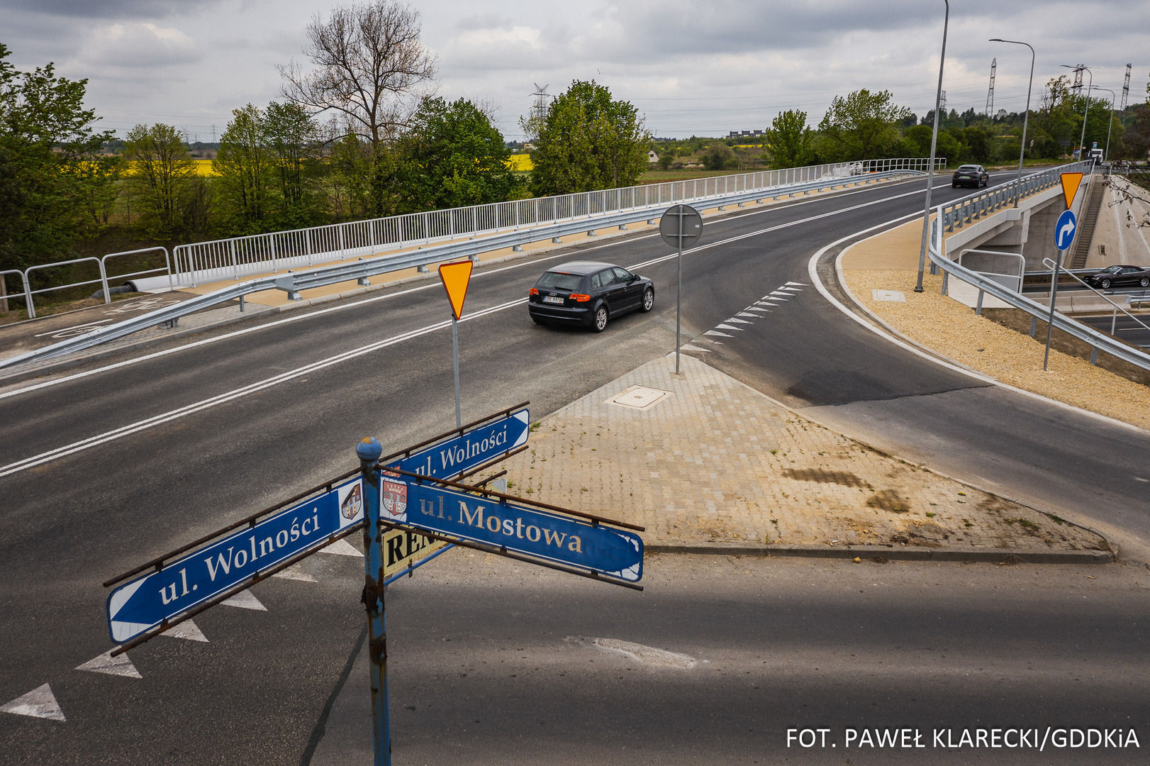 Będzin. Wiadukt nad drogą krajową numer 86, w ciągu ulicy Wolności. 7 maja 2026