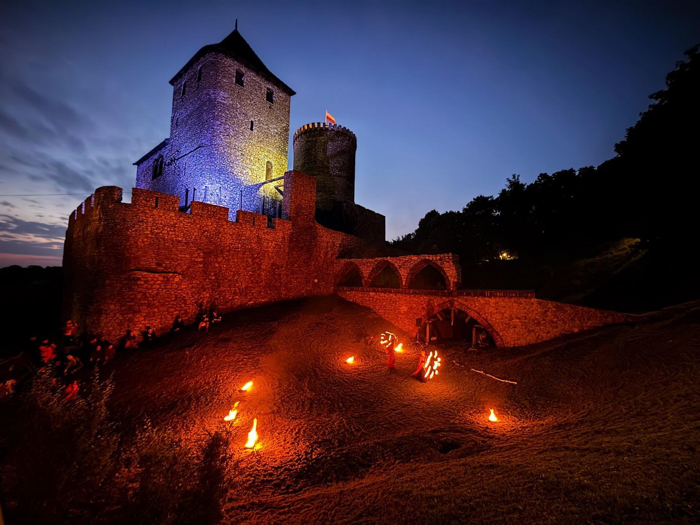Zamek w Będzinie. Przed turniejem rycerskim. Maj 2025.