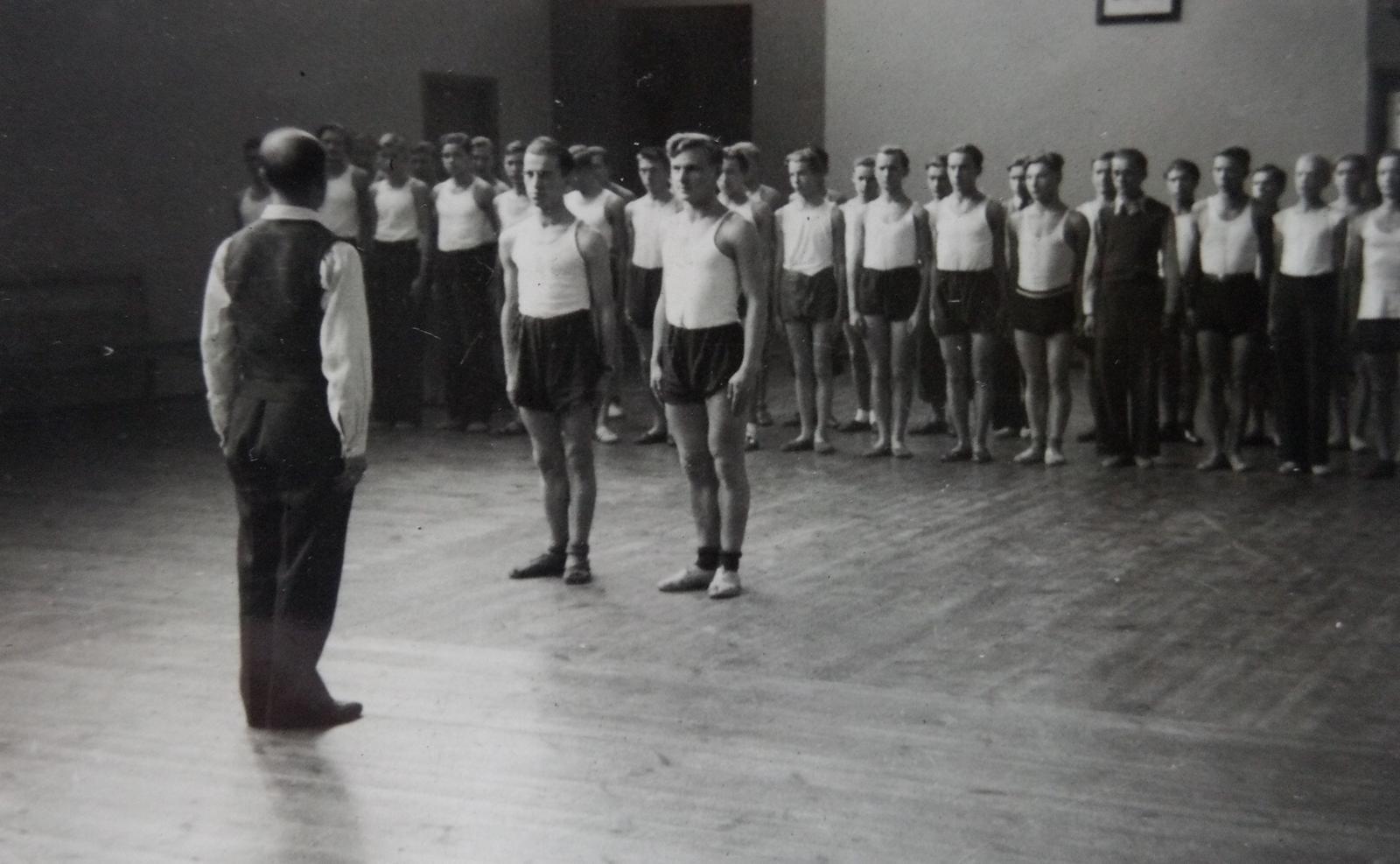 Szkoła handlowa, Będzin