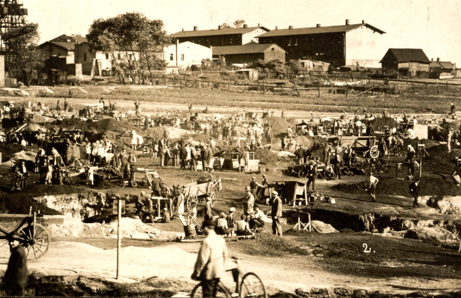 Biedaszyby na Agnieszce w roku 1937. Max Steckel sfotografował też tereny dzisiejszego Parku Śląskiego.