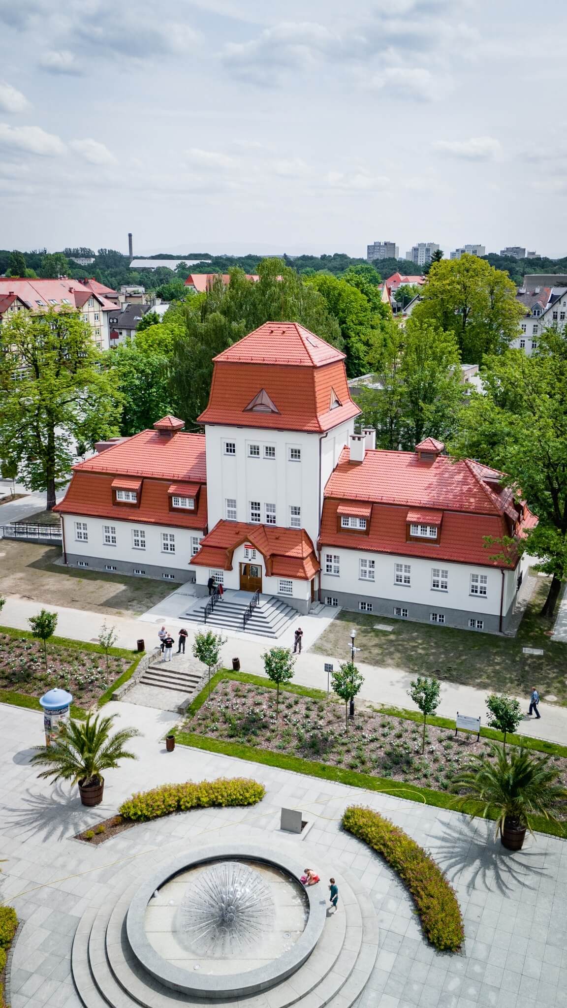 Budynek Lazienki II Jastrzebie Zdroj 9