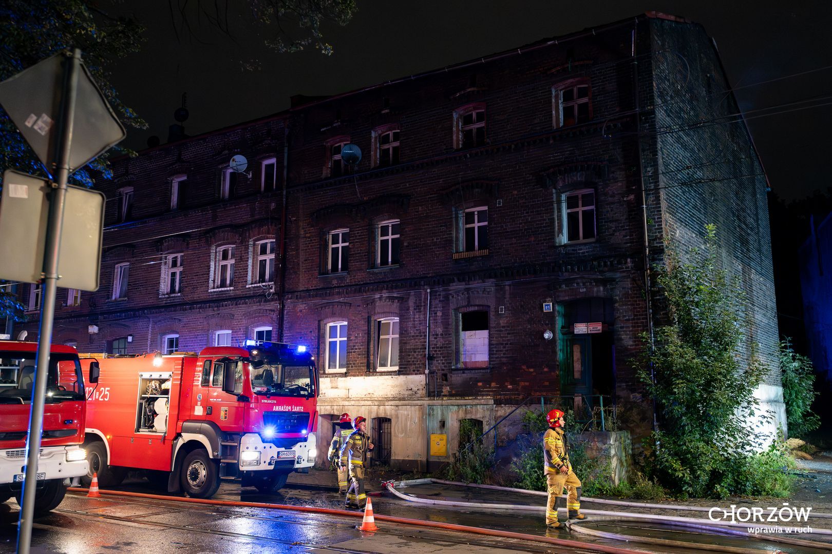 Chorzów. Ul. Hajducka 61. Pożar. 6 września 2025.