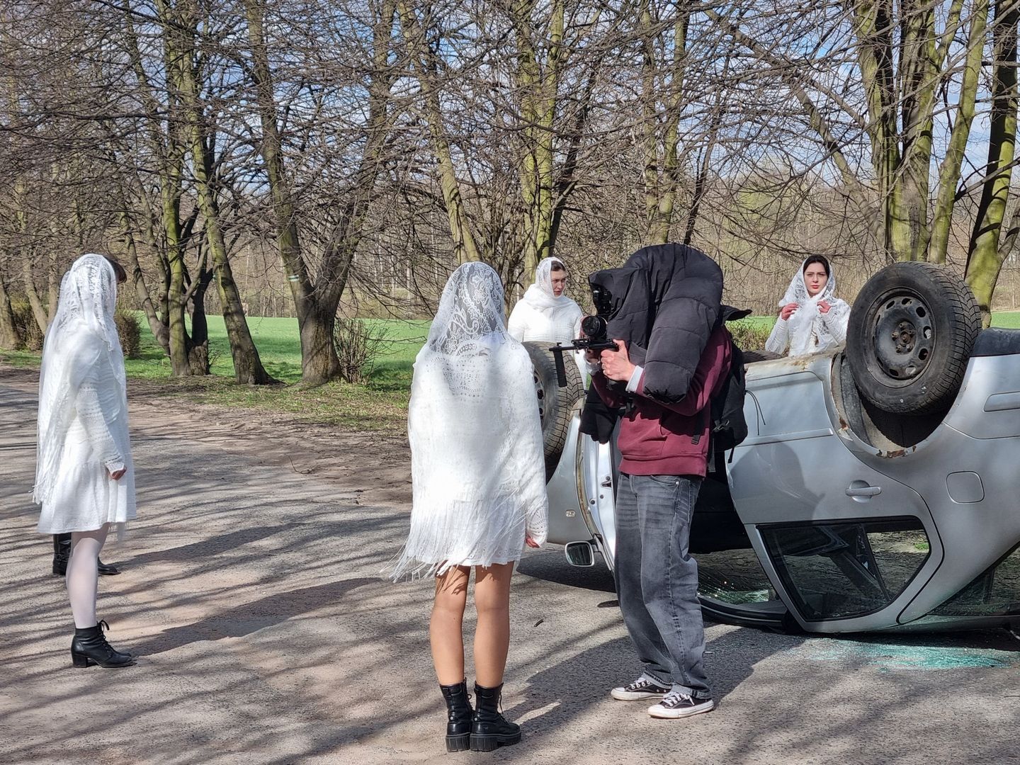 Czeladź. Ulica Szyb Jana. Plan teledysku do piosenki Haliny Mlynkovej i Zespołu Pieśni i Tańca „Śląsk”. 10 kwietnia 2025.