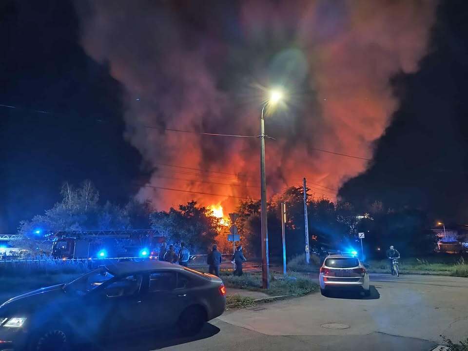 Czeladz Ul Rzemieslnicza Pozar Hali Produkcyjnej Fot Adam Bialy 2025 09 26 07