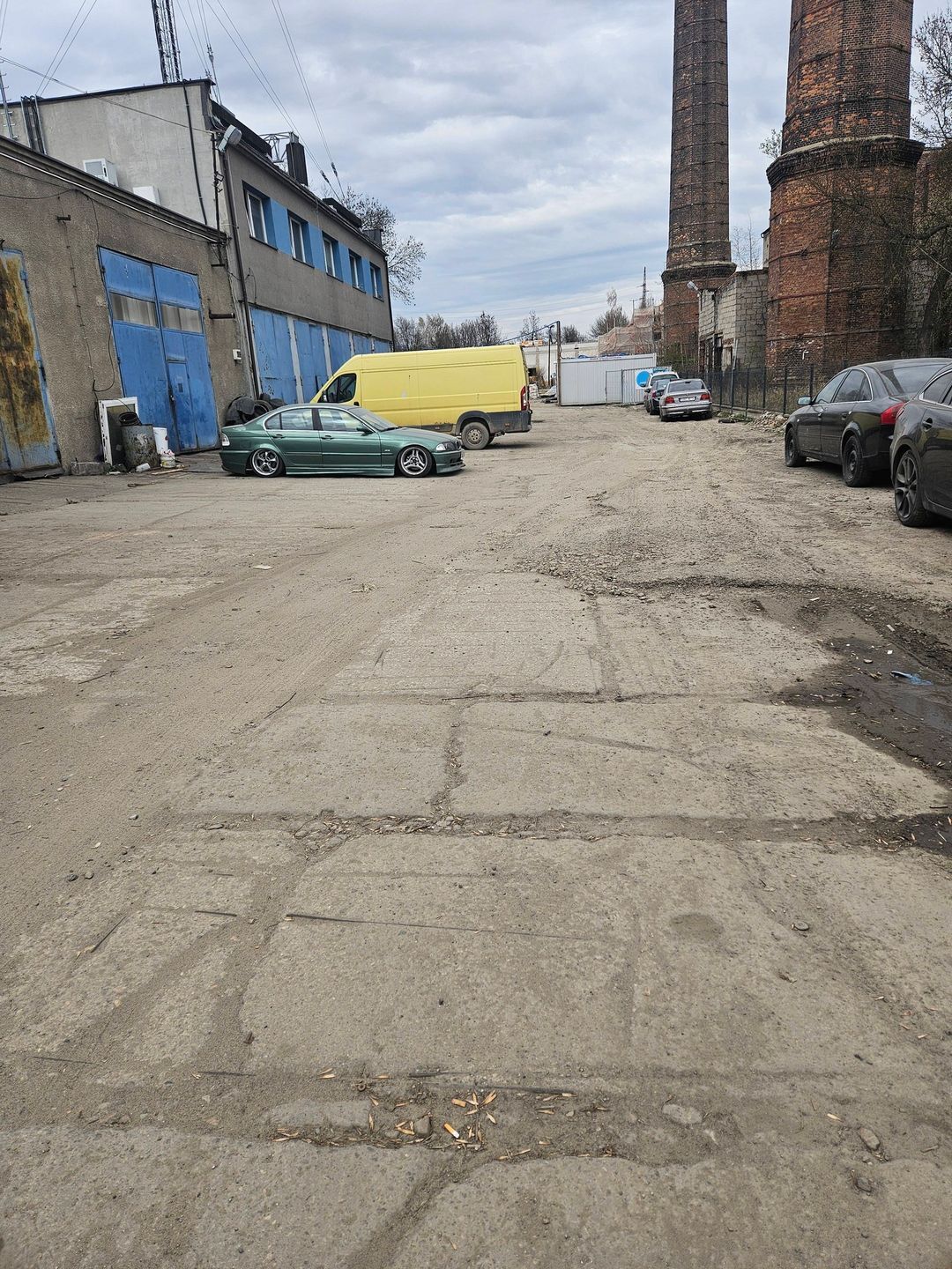 Czeladź-Zarzecze. Ulica Alfreda Biedermanna. Fragment do budowy – stan obecny. Kwiecień 2026