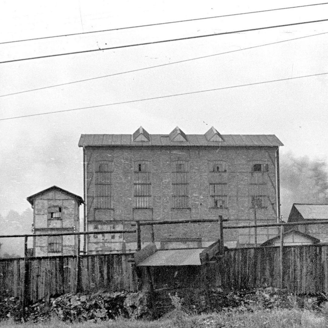 Dąbrowa. Kopalnia Węgla Kamiennego «Reden». Lata 1920-1930.