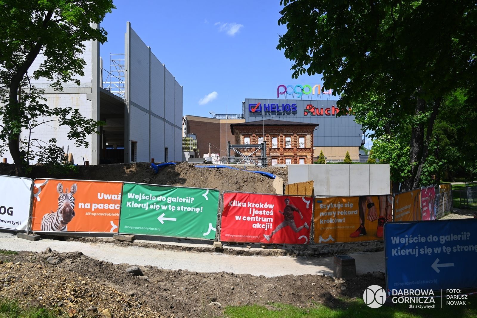 Dąbrowa Górnicza. Centrum Handlowe „Pogoria”. Rozbudowa. Kwiecień 2025.
