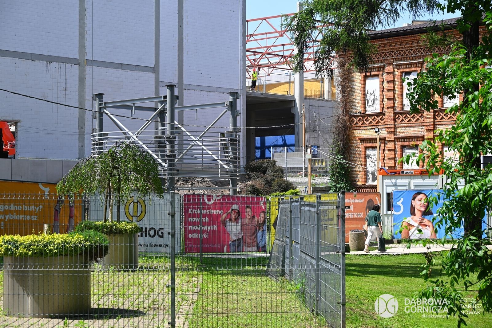 Dąbrowa Górnicza. Centrum Handlowe „Pogoria”. Rozbudowa. Kwiecień 2025.