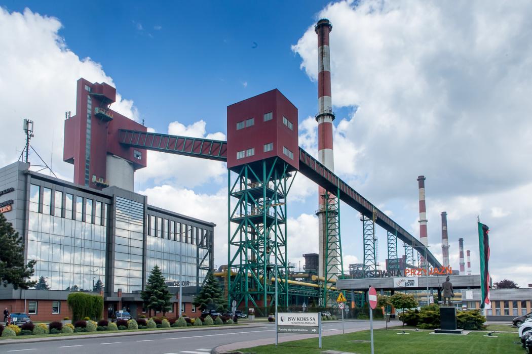 Dąbrowa Górnicza. Koksownia „Przyjaźń” w dniu uruchomienia odbudowanej baterii koksowniczej nr 4. 12 maja 2025.