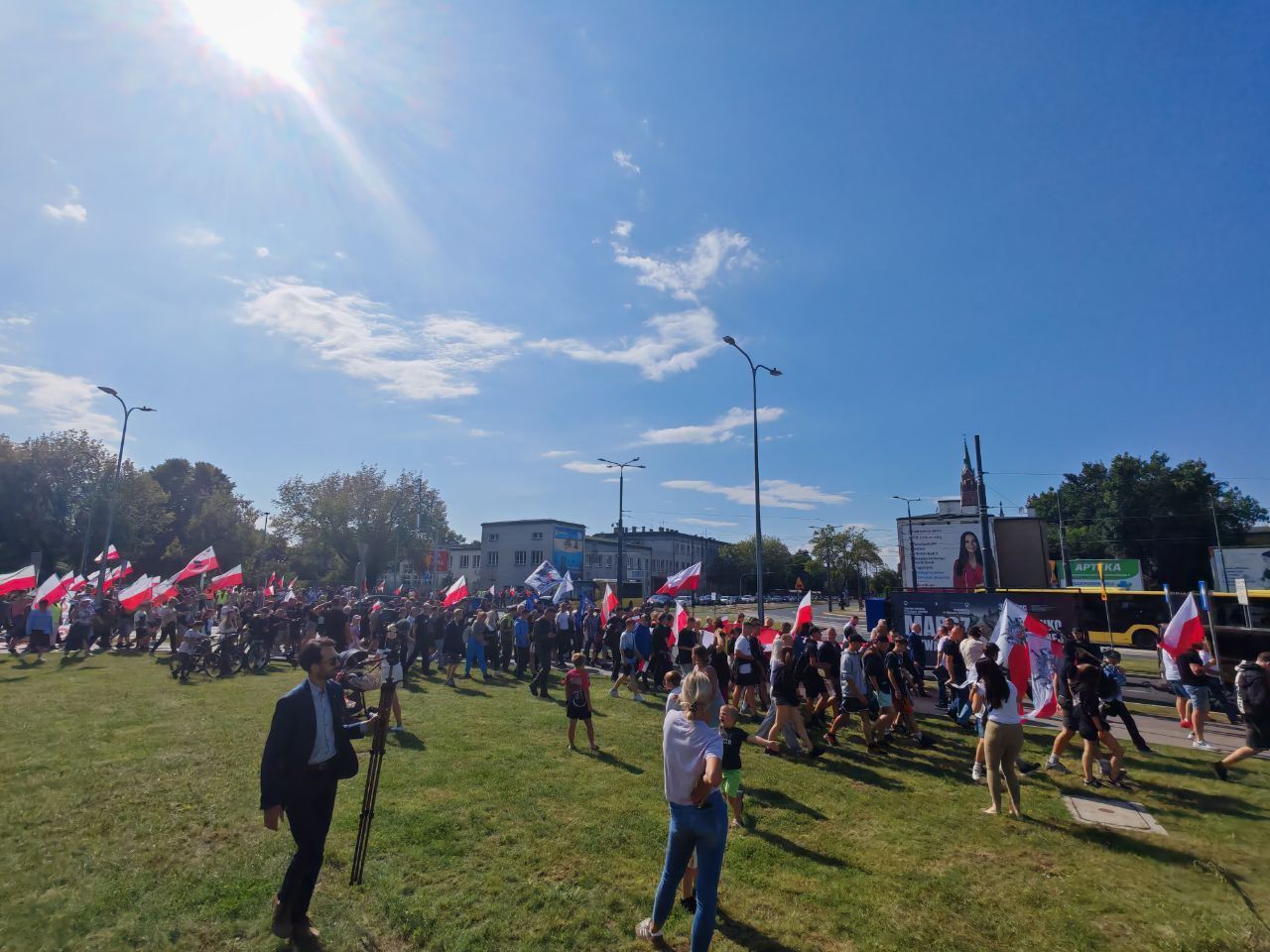„Marsz obywatelski przeciwko nielegalnej imigracji” w Dąbrowie Górniczej. 31 lipca 2025.