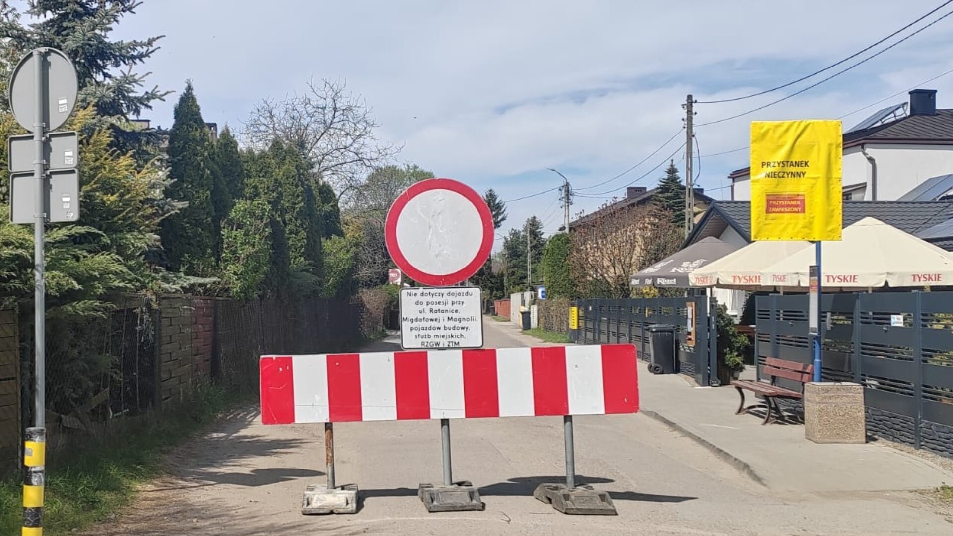 Będzie lepsza droga nad „Pogorię IV”. Remont i przebudowa potrwają ponad pół roku. Skrócone trasy autobusów
