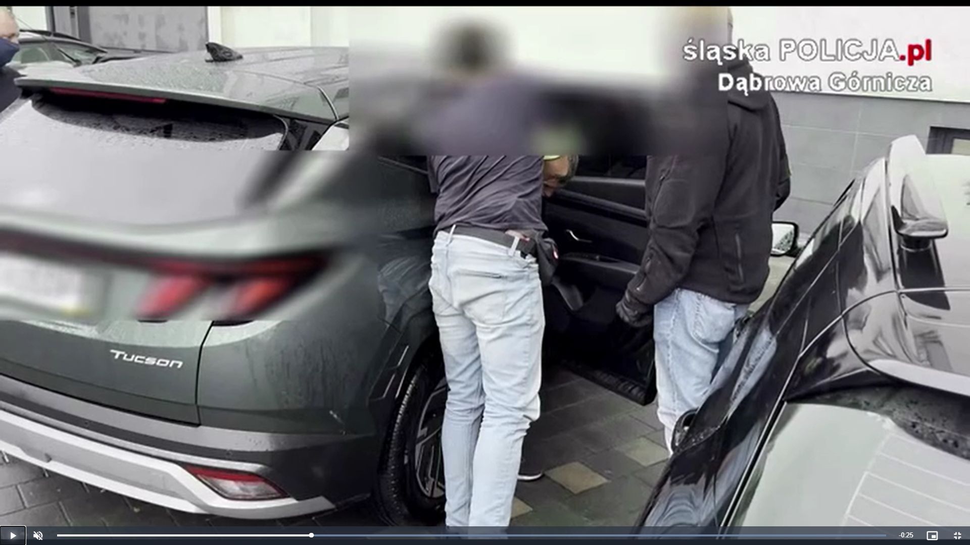 Dąbrowa Górnicza. Zatrzymanie trzech podejrzanych o udział w brutalnym rozboju. 3 września 2025.