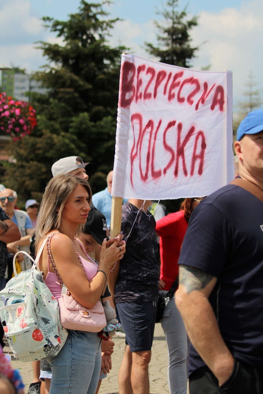 Dąbrowa Górnicza. Manifestacja pod hasłem: „Stop imigracji”. 19 lipca 2025.