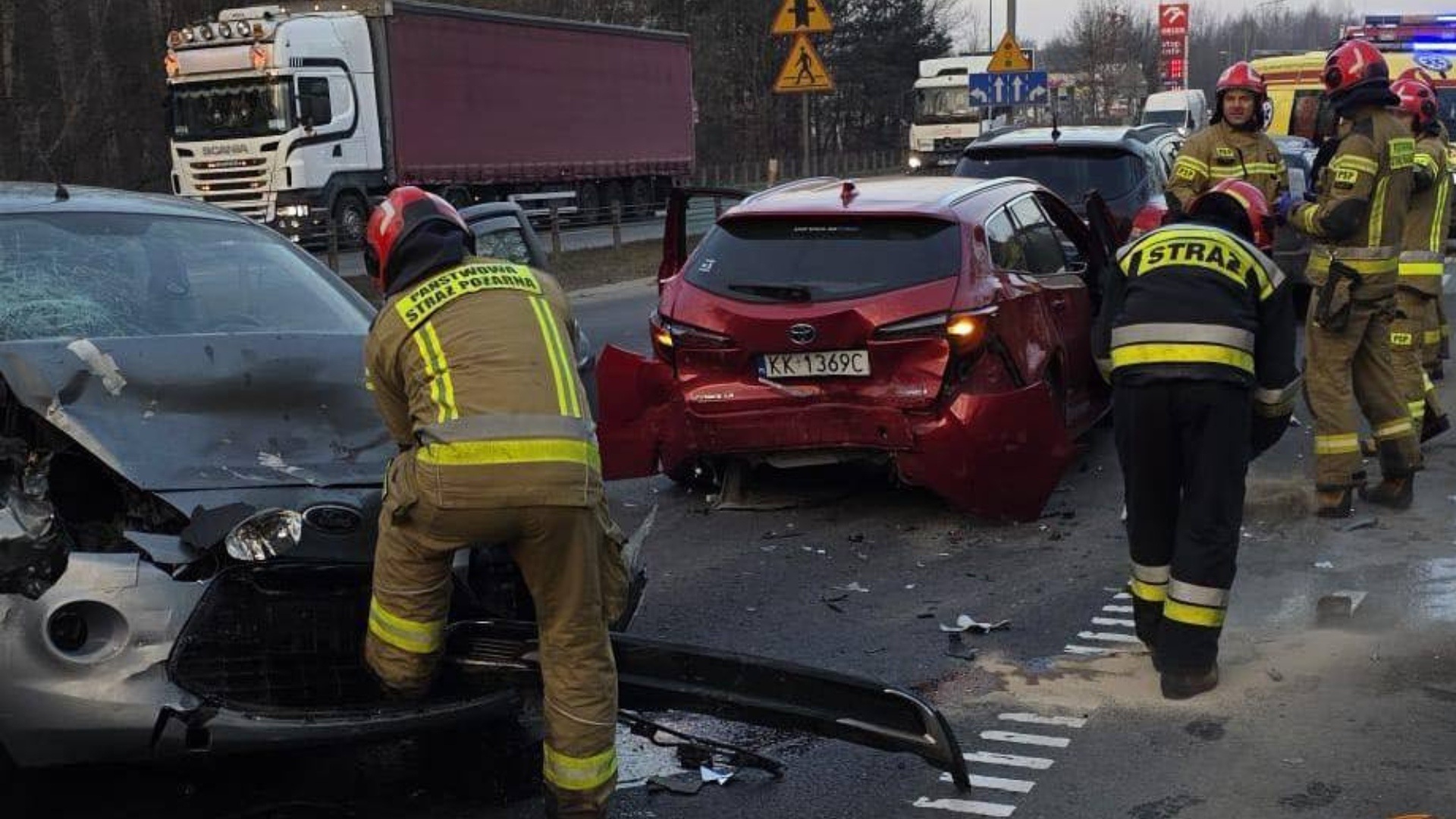 Dąbrowa Górnicza-Strzemieszyce. Karambol na DK94. 11 marca 2026