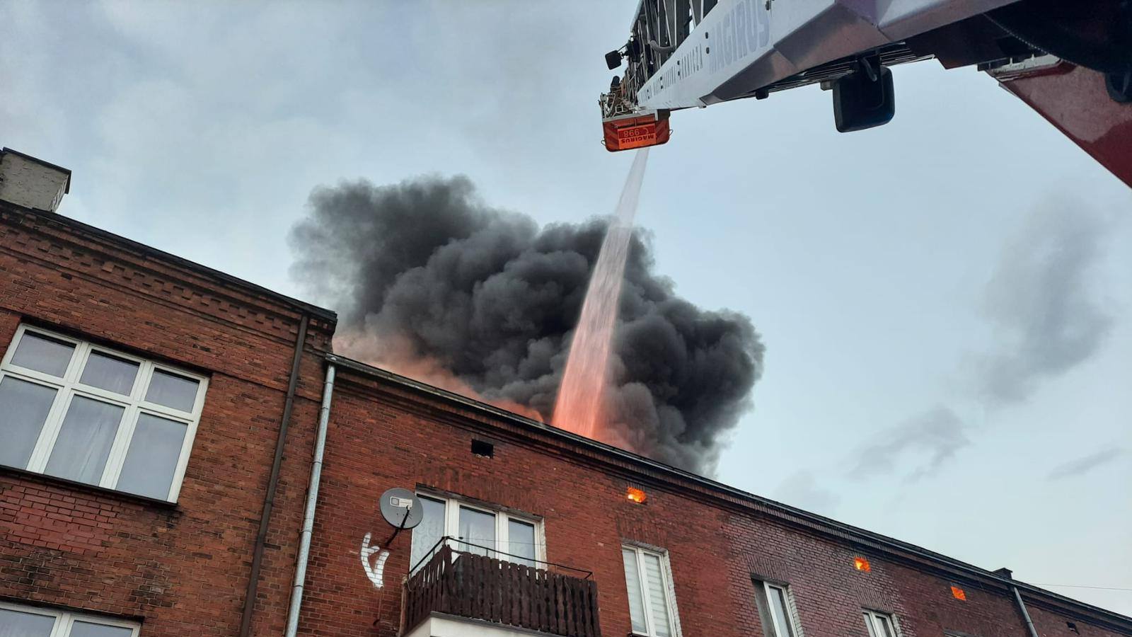 Dąbrowa Górnicza-Strzemieszyce. Pożar przy ulicy Warszawskiej 74. 10 marca 2026