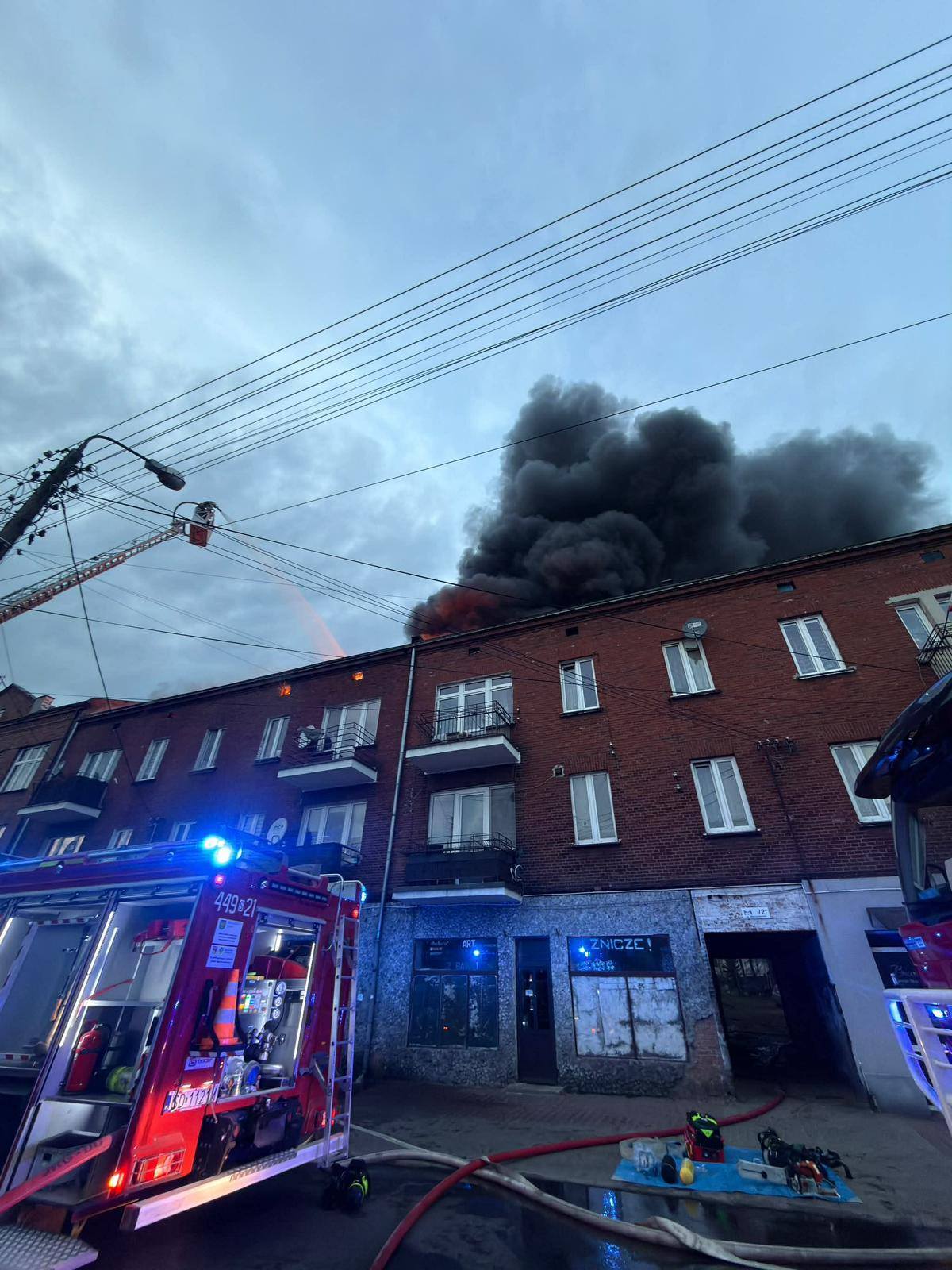 Dąbrowa Górnicza-Strzemieszyce. Pożar przy ulicy Warszawskiej 74. 10 marca 2026