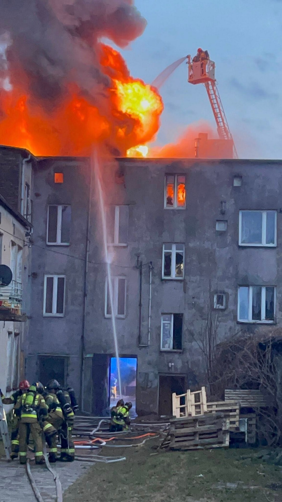 Dąbrowa Górnicza-Strzemieszyce. Pożar przy ulicy Warszawskiej 74. 10 marca 2026