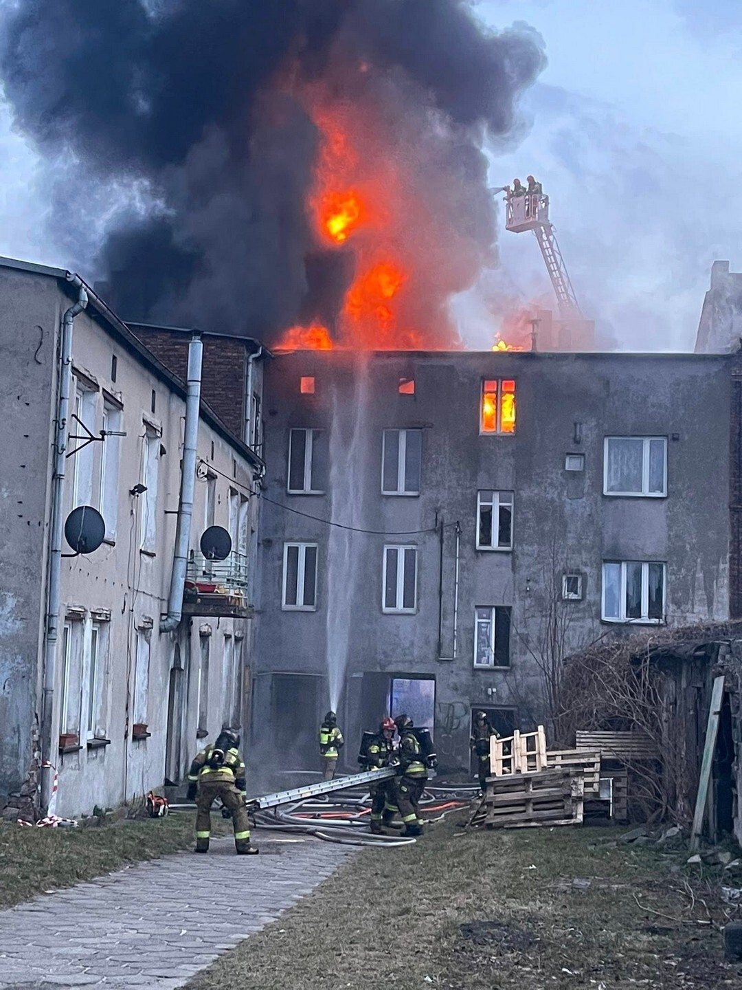 Dąbrowa Górnicza-Strzemieszyce. Pożar przy ulicy Warszawskiej 74. 10 marca 2026