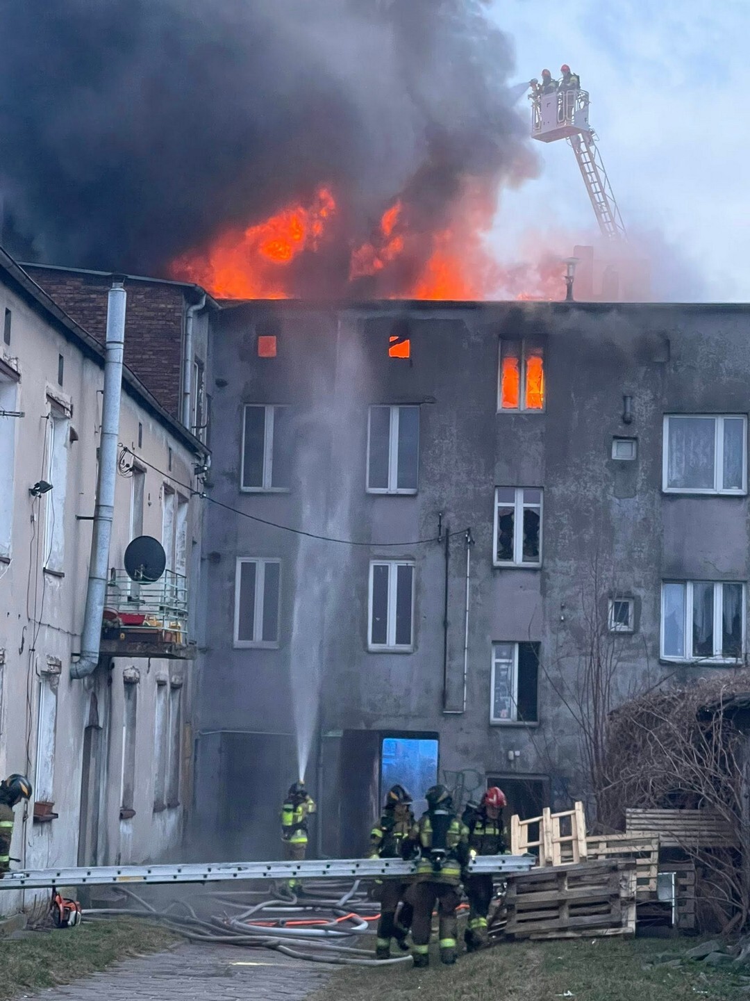 Dąbrowa Górnicza-Strzemieszyce. Pożar przy ulicy Warszawskiej 74. 10 marca 2026
