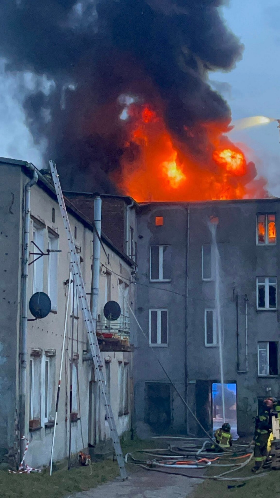 Dąbrowa Górnicza-Strzemieszyce. Pożar przy ulicy Warszawskiej 74. 10 marca 2026