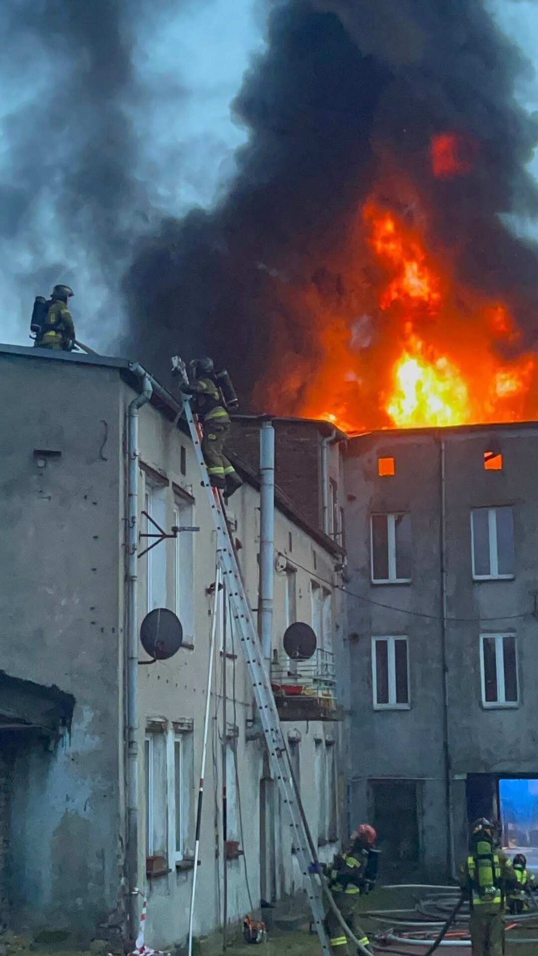 Dąbrowa Górnicza-Strzemieszyce. Pożar przy ulicy Warszawskiej 74. 10 marca 2026
