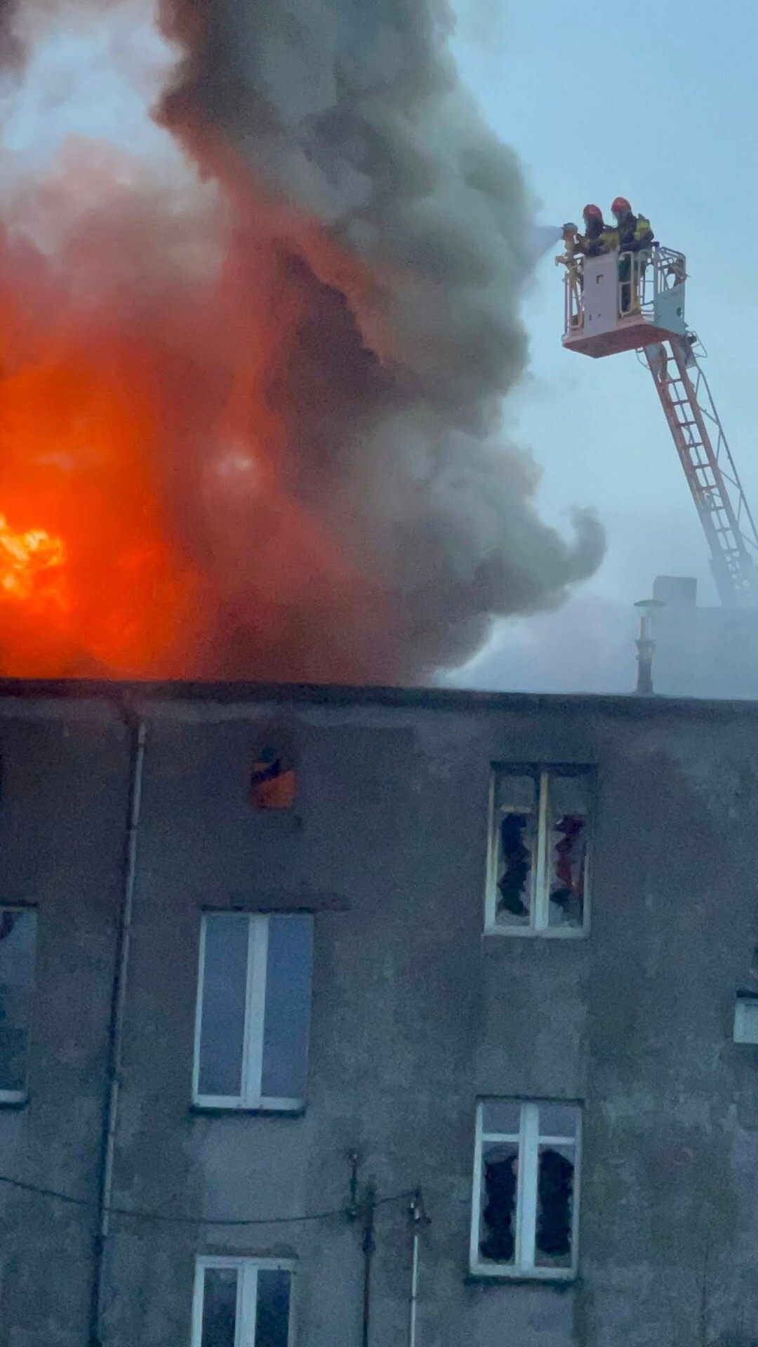 Dąbrowa Górnicza-Strzemieszyce. Pożar przy ulicy Warszawskiej 74. 10 marca 2026