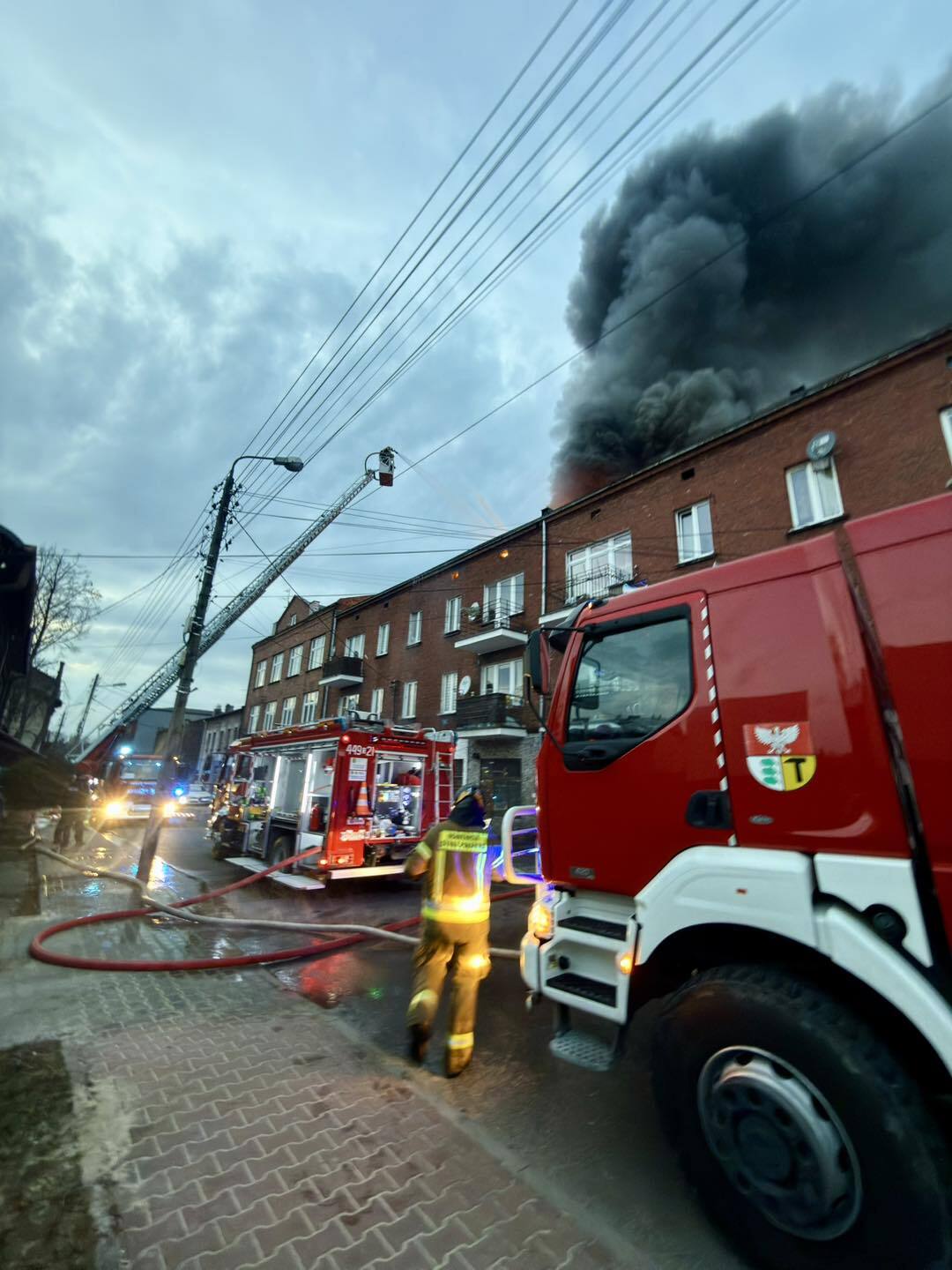Dąbrowa Górnicza-Strzemieszyce. Pożar przy ulicy Warszawskiej 74. 10 marca 2026