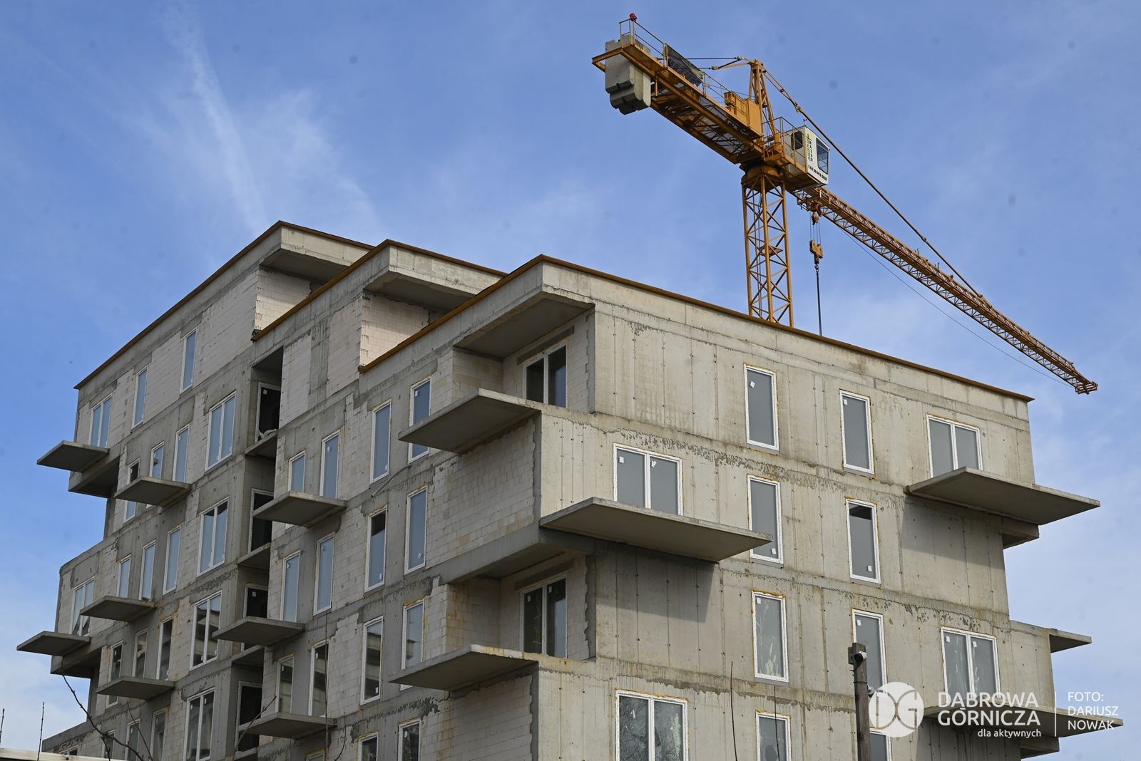 Dąbrowa Górnicza. Budowa bloków TBS przy ulicy Eugeniusza Kwiatkowskiego. 10 marca 2025.