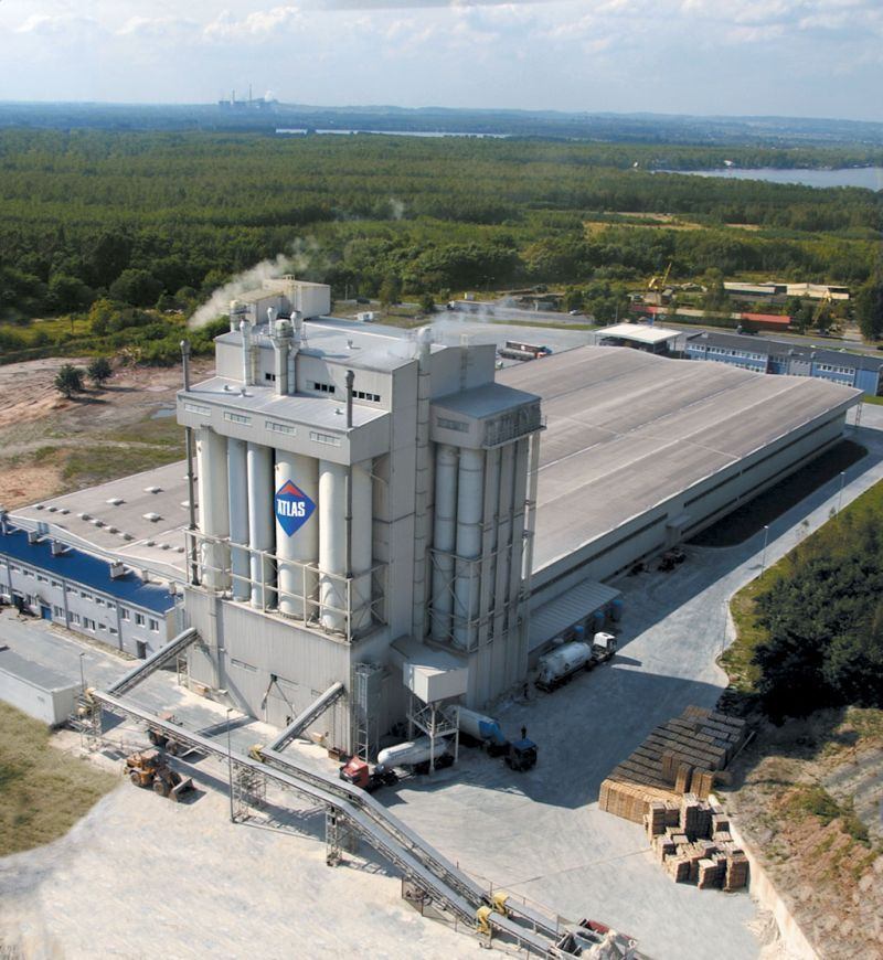 Dąbrowa Górnicza. Zakład produkcyjny »Atlas« przy ulicy Walentego Rozdzienskiego 2. Kwiecień 2011. fot.: AdamAT25 @ Wikipedia