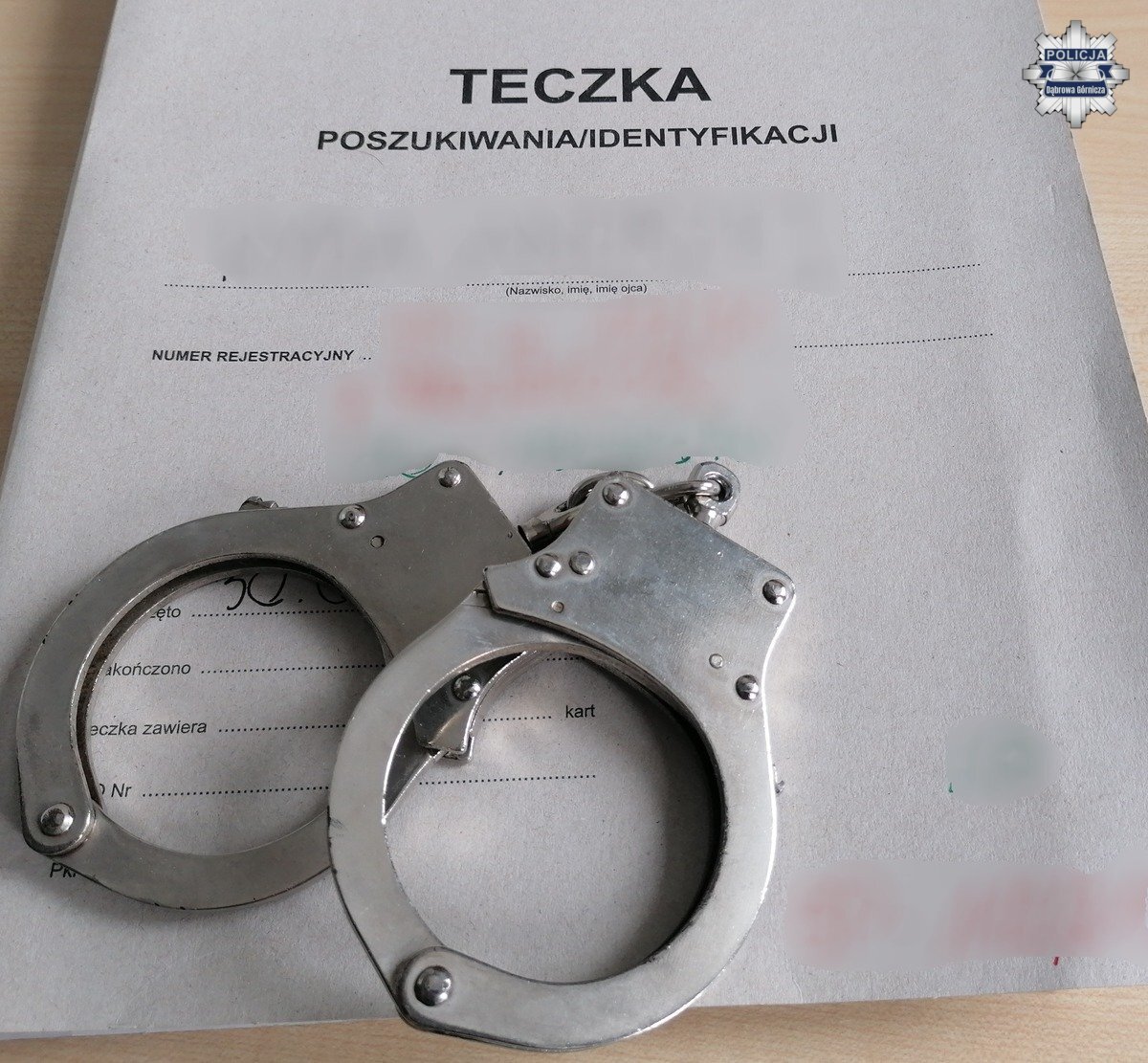 Dąbrowa Górnicza. Zatrzymanie 72-latka, który nie stawiał się w zakładzie karnym. 13 sierpnia 2025.